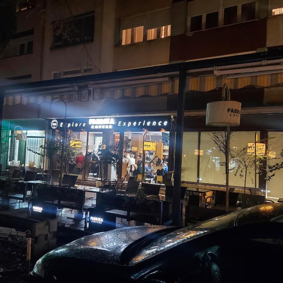 Apartman Pozoriste Penthaus 바냐루카 외부 사진