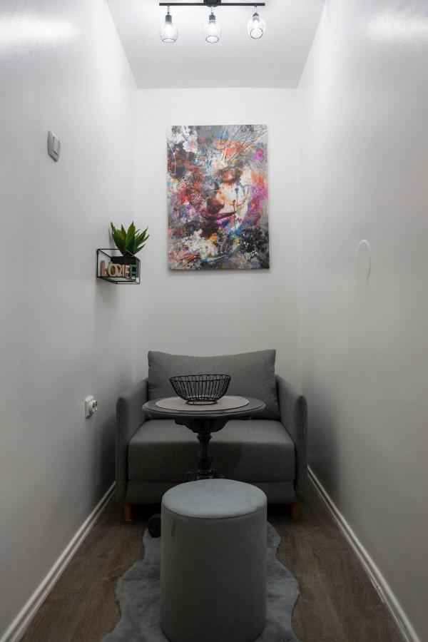 Apartman Pozoriste Penthaus 바냐루카 외부 사진
