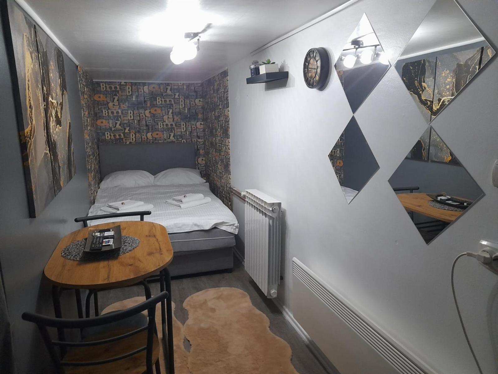 Apartman Pozoriste Penthaus 바냐루카 외부 사진